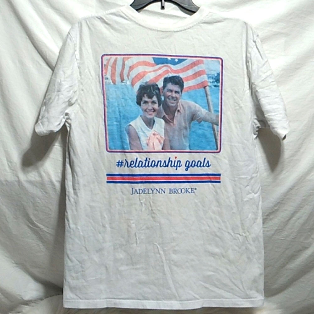 (BX21) SALE! Jadelynn Brooke #Relationship Goals Shirt Sz.M Gently Worn